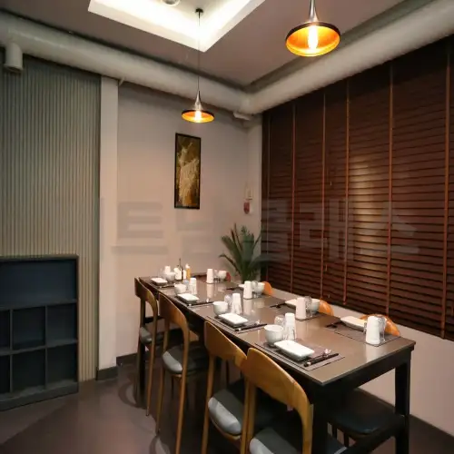 호치민 착석식당 신선 SinSun Japanese restaurant